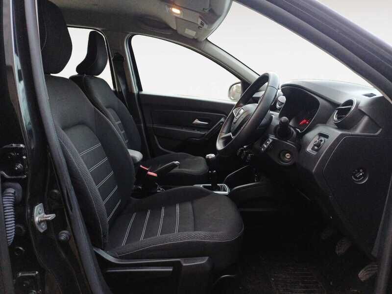Used Dacia Duster 2022 for sale - 77272512: Photo 2