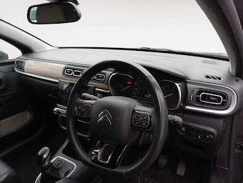 Used Citroen C3 2023 for sale - 77814249: Photo