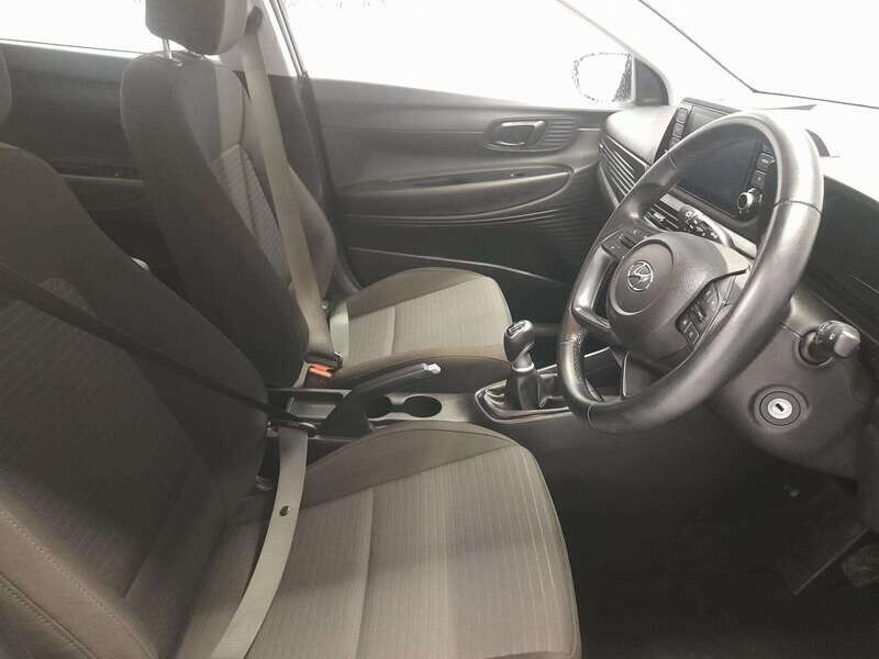Used Hyundai i20 2023 for sale - 77716419: Photo 11