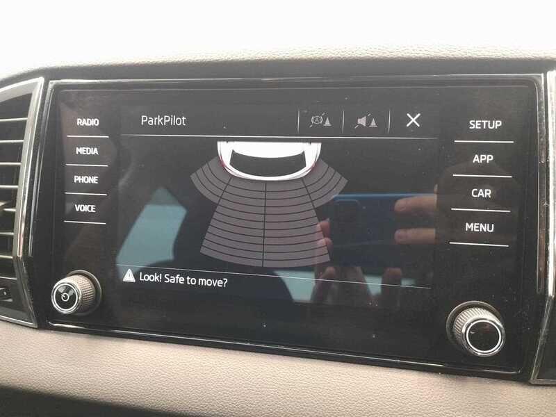 Used Skoda Karoq 2019 for sale - 76473532: Photo 17