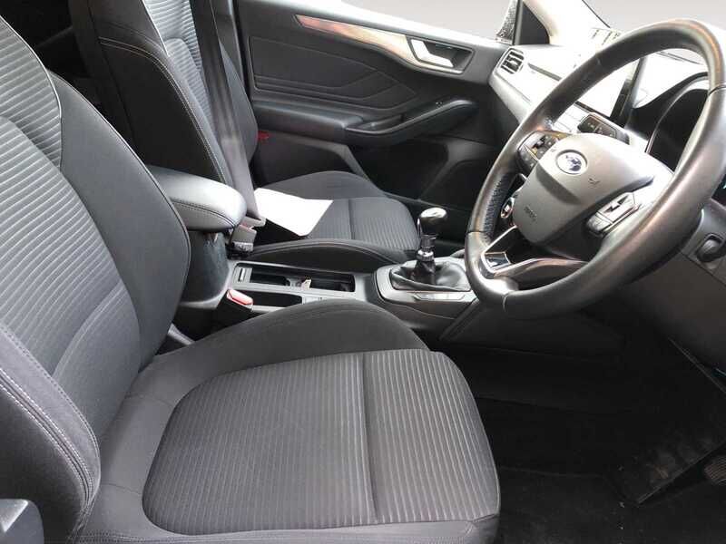 Used Ford Focus 2019 for sale - 77044863: Photo 4