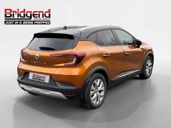 Used Renault Captur 2021 for sale - 76457727: Photo