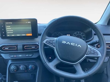 Used Dacia Sandero Stepway 2023 for sale - 78555216: Photo