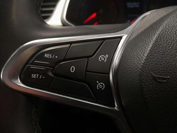 Used Renault Captur 2020 for sale - 76138303: Photo 16