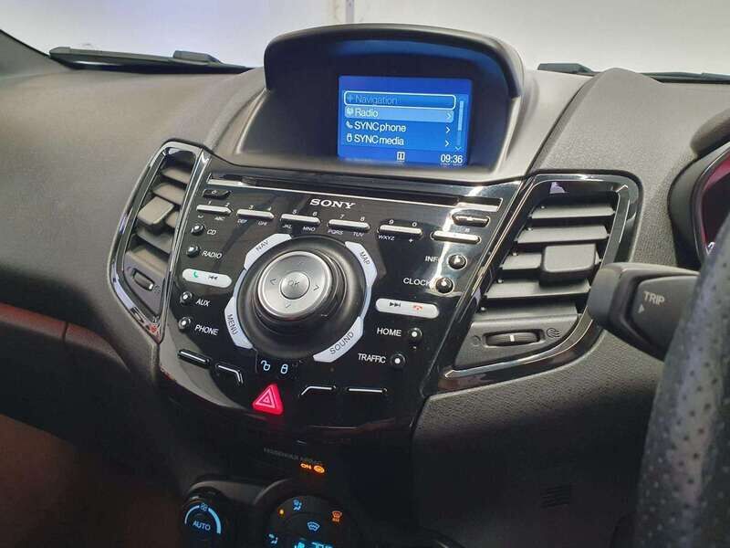 Used Ford Fiesta 2017 for sale - 77814618: Photo 14