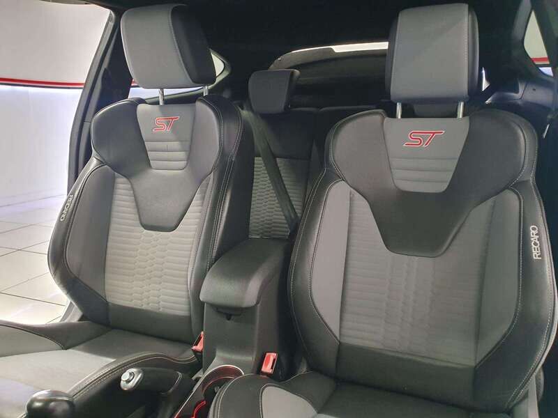 Used Ford Fiesta 2017 for sale - 77814618: Photo 19