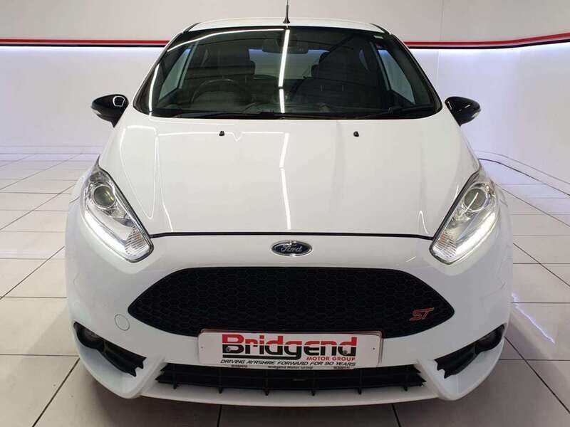 Used Ford Fiesta 2017 for sale - 77814618: Photo 2