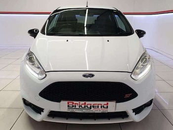 Used Ford Fiesta 2017 for sale - 77814618: Photo