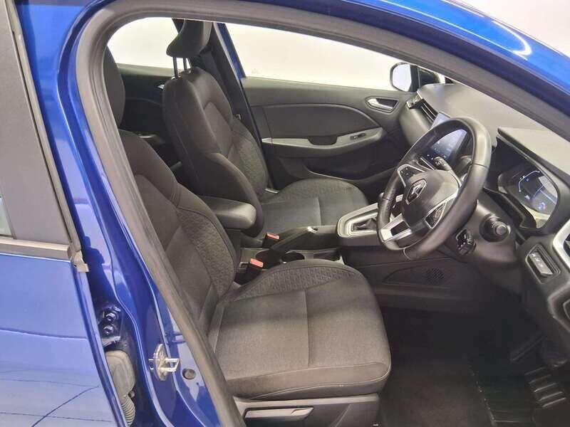 Used Renault Clio 2023 for sale - 76136977: Photo 11