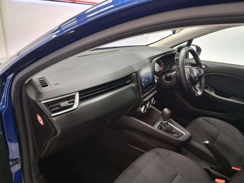 Used Renault Clio 2023 for sale - 76136977: Photo 13