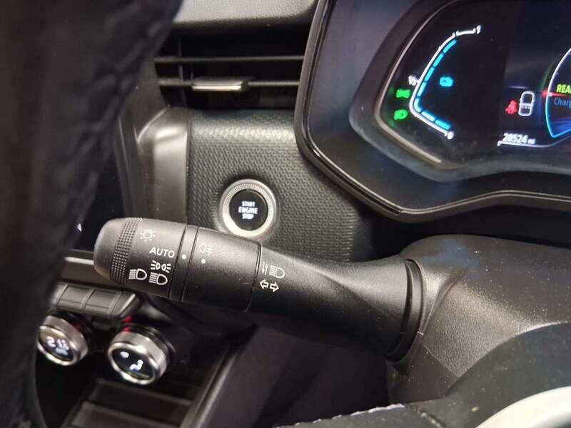 Used Renault Clio 2023 for sale - 76136977: Photo 22