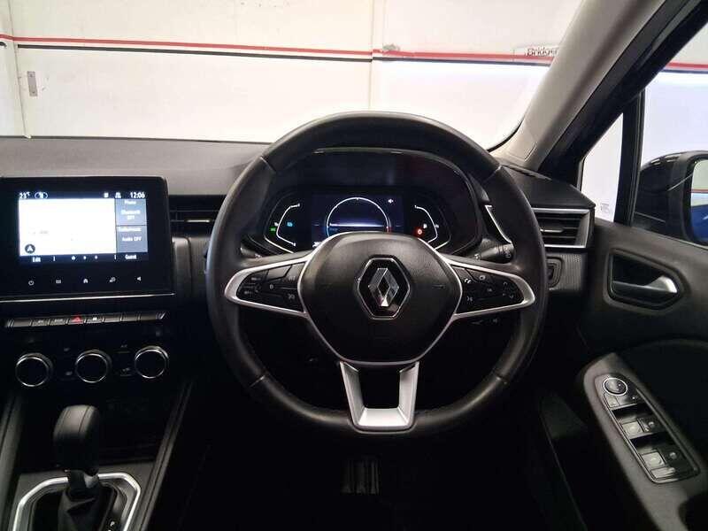 Used Renault Clio 2023 for sale - 76136977: Photo 9