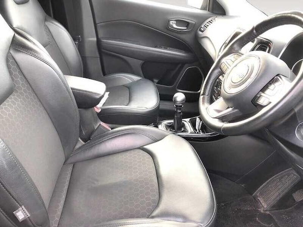 Used Jeep Compass 2020 for sale - 76137107: Photo 4