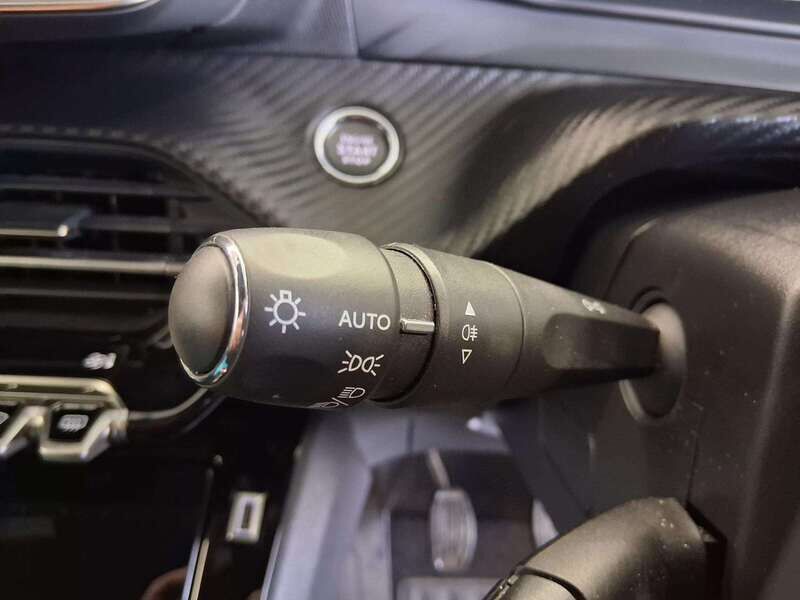 Used Peugeot 2008 2023 for sale - 77813874: Photo 22