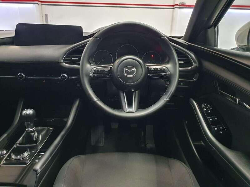 Used Mazda Mazda3 2025 for sale - 76137654: Photo 9
