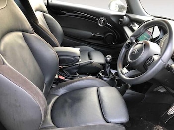 Used MINI Convertible 2022 for sale - 76597306: Photo