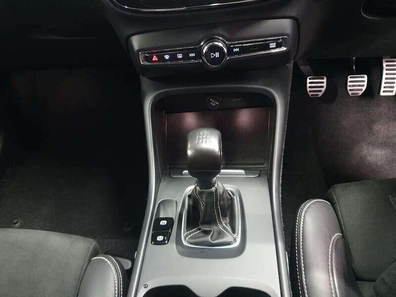 Used Volvo XC40 2021 for sale - 76200705: Photo 18