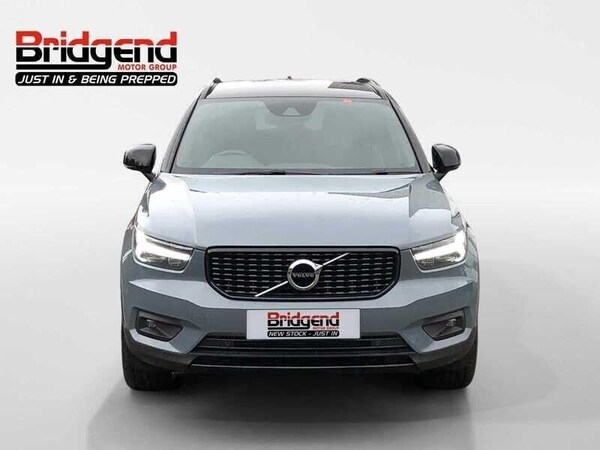 Used Volvo XC40 2021 for sale - 76200705: Photo 2