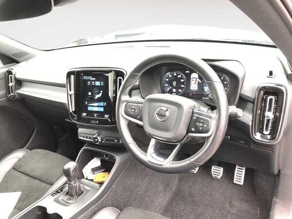 Used Volvo XC40 2021 for sale - 76200705: Photo 5