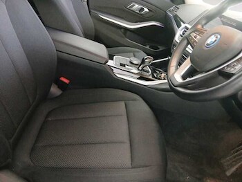 Used BMW 3 Series 2022 for sale - 77223264: Photo