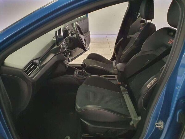 Used Ford Focus 2020 for sale - 76137619: Photo 20