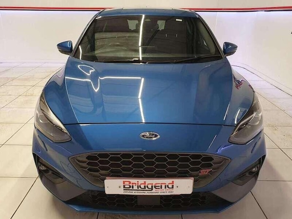 Used Ford Focus 2020 for sale - 76137619: Photo 2