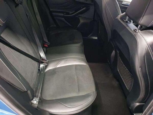 Used Ford Focus 2020 for sale - 76137619: Photo 9