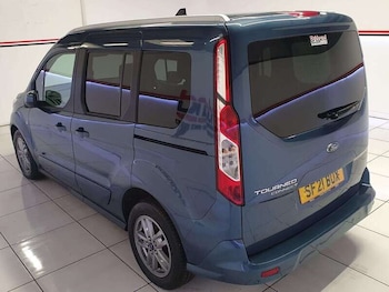 Used Ford Tourneo Connect 2021 for sale - 79309596: Photo
