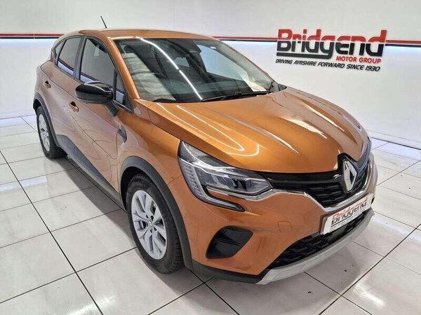 Used Renault Captur 2021 for sale - 76137937: Photo 1