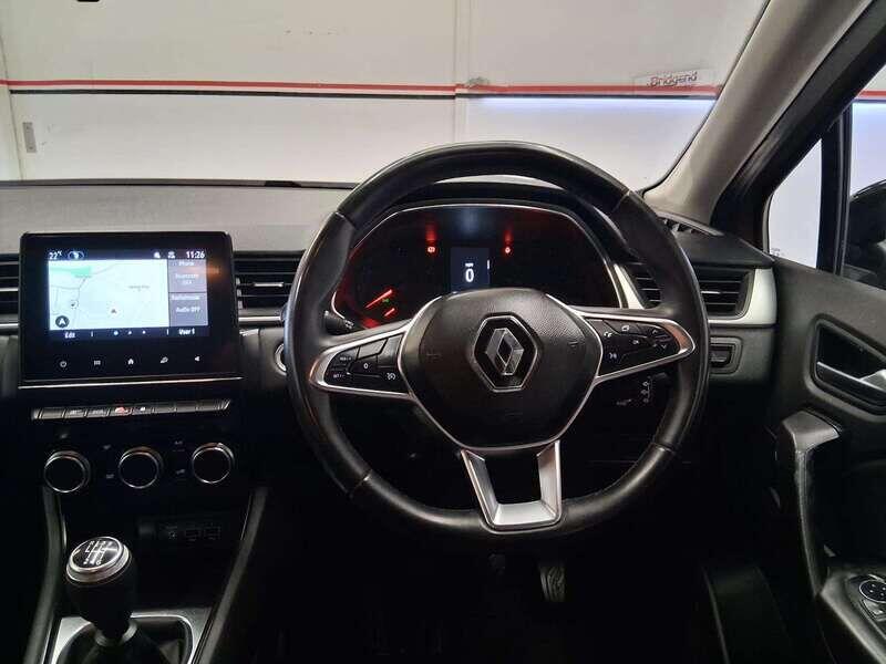 Used Renault Captur 2021 for sale - 76137937: Photo 9