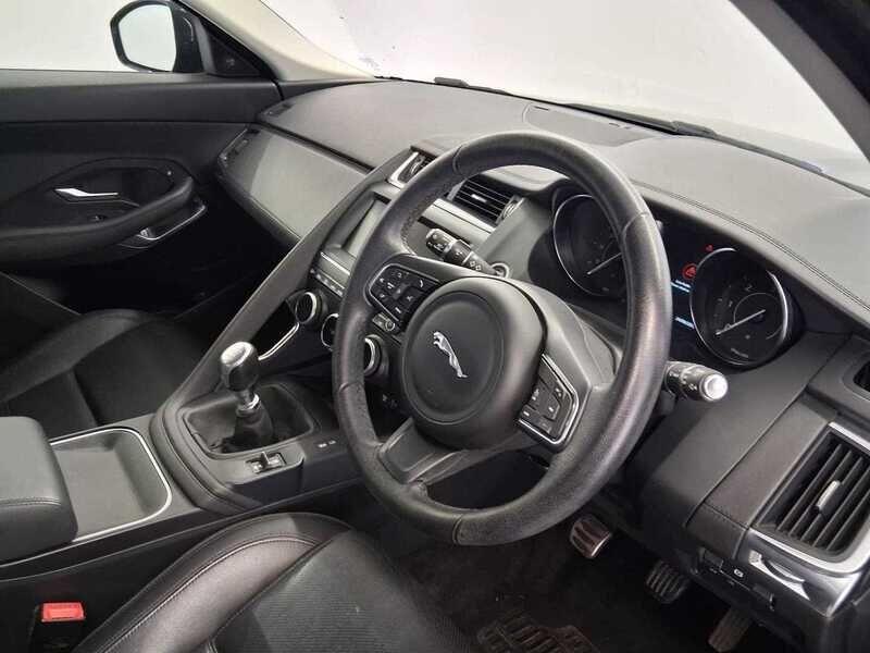 Used Jaguar E-Pace 2019 for sale - 76136487: Photo 10