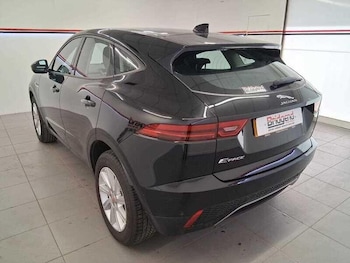 Used Jaguar E-Pace 2019 for sale - 76136487: Photo 4