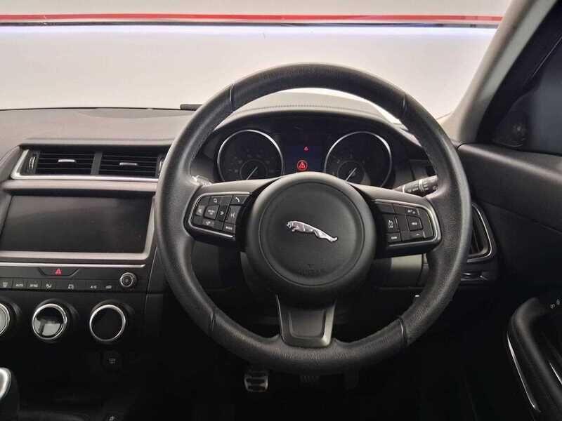 Used Jaguar E-Pace 2019 for sale - 76136487: Photo 9