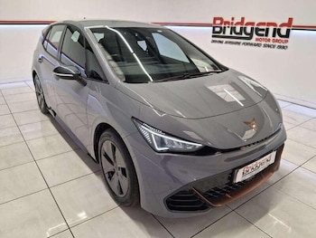 2023 (72) - 58kWh V1 Hatchback 5dr Electric Auto (204 ps)