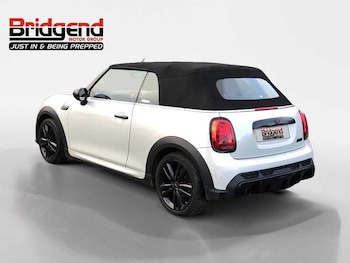 Used MINI Convertible 2022 for sale - 77044873: Photo