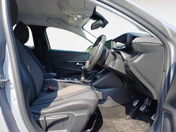 Used Peugeot 208 2022 for sale - 79242314: Photo