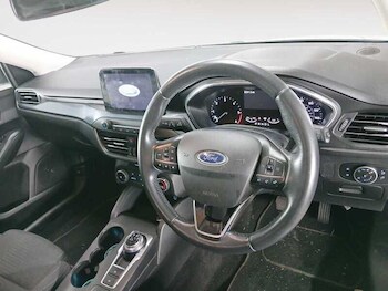 Used Ford Focus 2020 for sale - 77223255: Photo