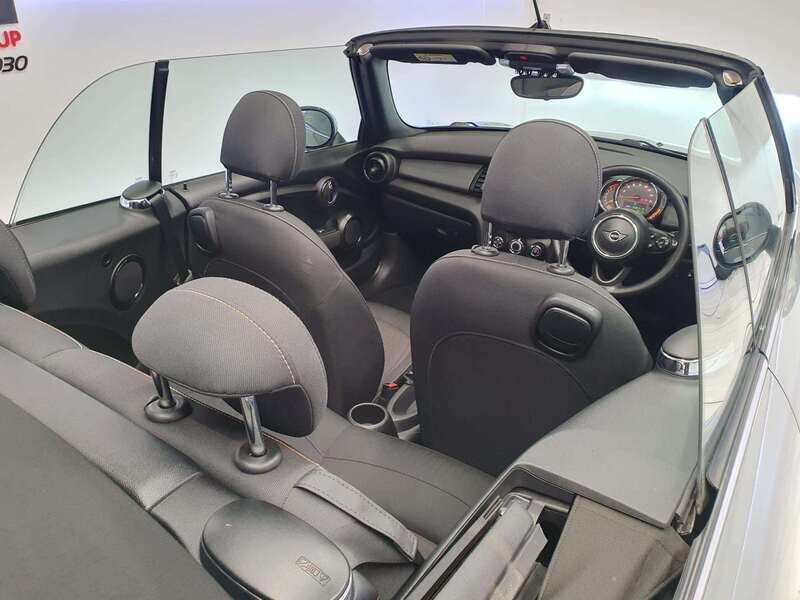 Used MINI Convertible 2019 for sale - 77045286: Photo 21