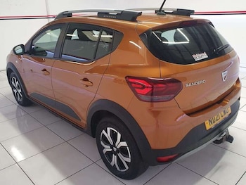 Used Dacia Sandero Stepway 2021 for sale - 79309835: Photo