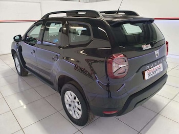 Used Dacia Duster 2022 for sale - 77814269: Photo
