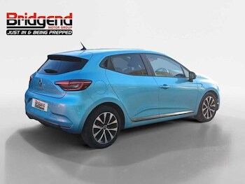 Used Renault Clio 2020 for sale - 77813970: Photo