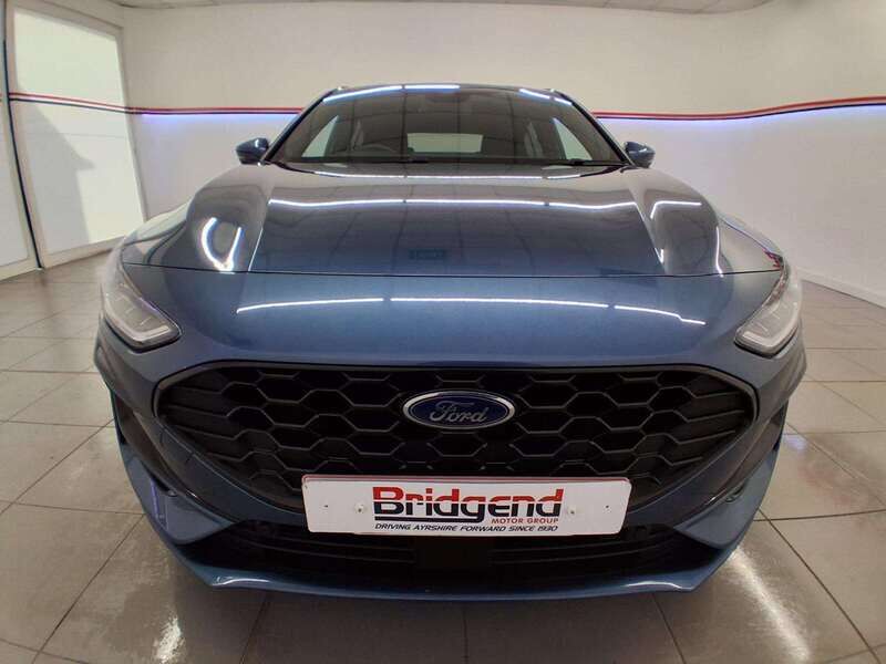 Used Ford Focus 2023 for sale - 77814212: Photo 2