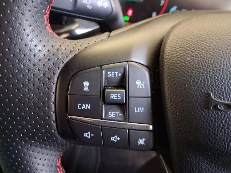 Used Ford Focus 2023 for sale - 77814212: Photo 21