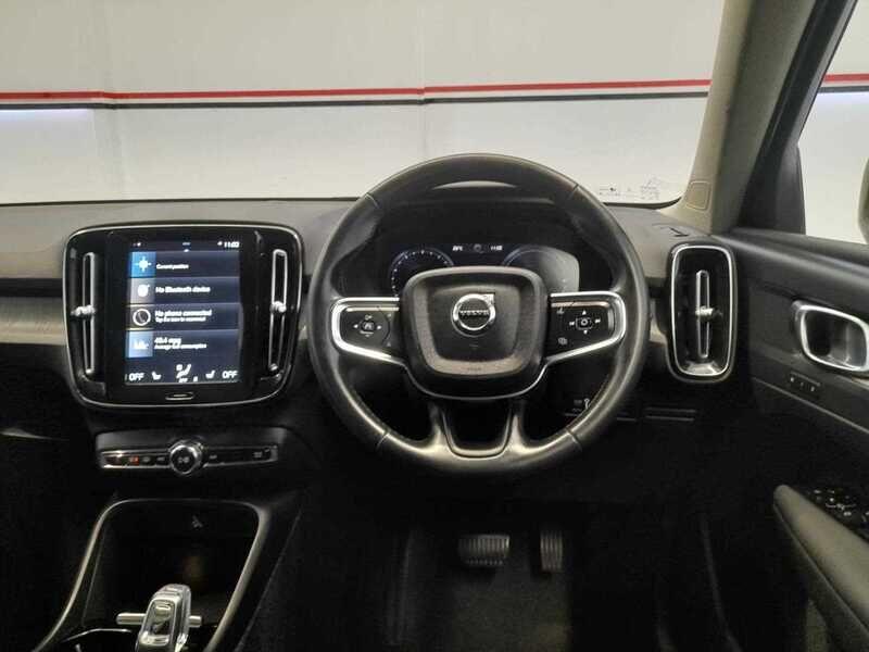 Used Volvo XC40 for sale - 76473366: Photo 9