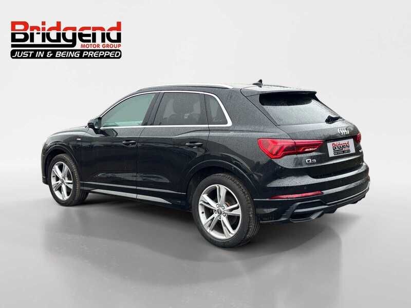 Used Audi Q3 2020 for sale - 77813859: Photo 3