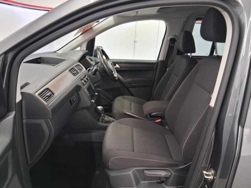 Used Volkswagen Caddy Maxi Life 2019 for sale - 77814341: Photo 15