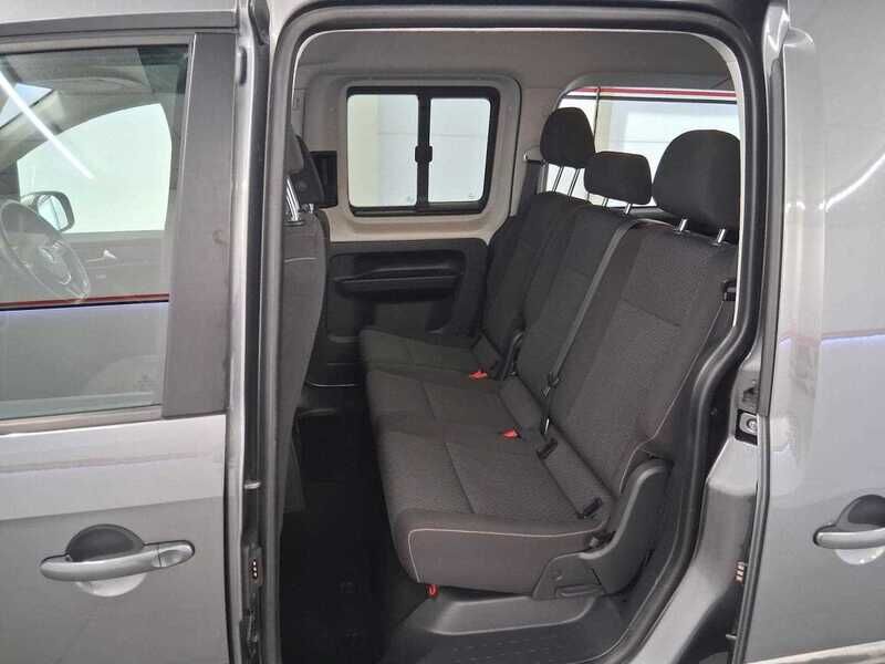 Used Volkswagen Caddy Maxi Life 2019 for sale - 77814341: Photo 16