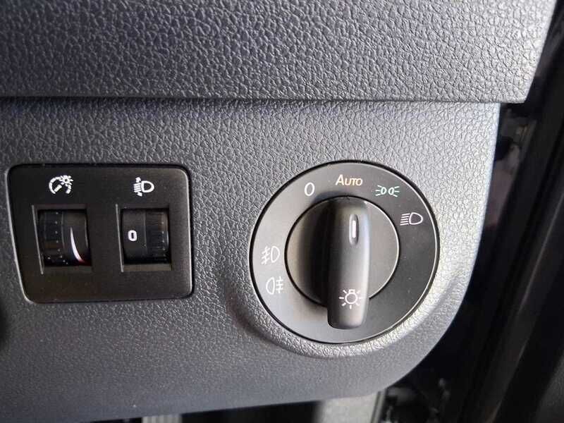 Used Volkswagen Caddy Maxi Life 2019 for sale - 77814341: Photo 21