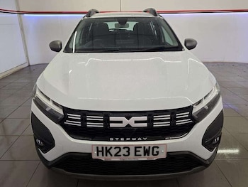 Used Dacia Sandero Stepway 2023 for sale - 79309469: Photo