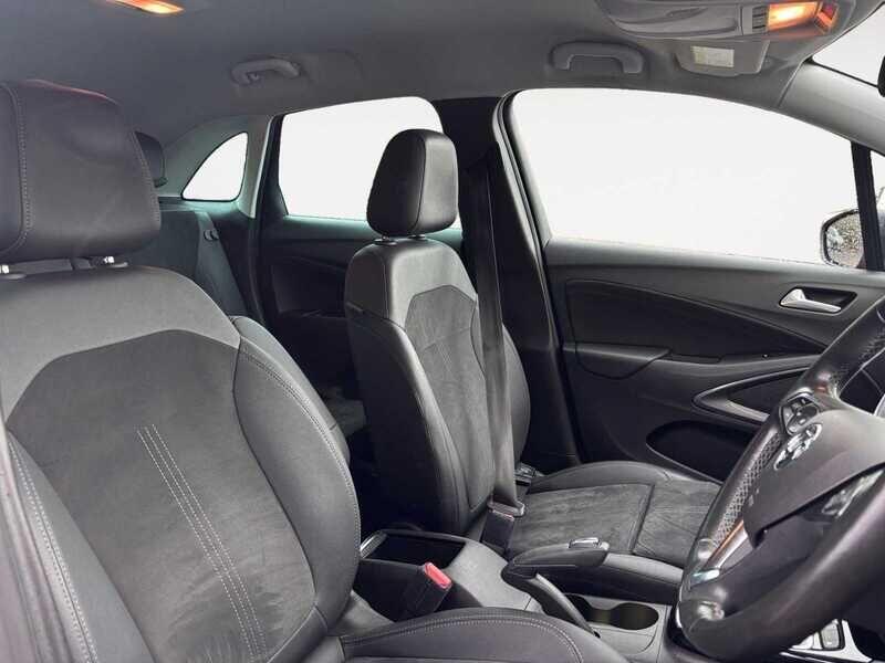 Used Vauxhall Crossland 2022 for sale - 76596956: Photo 5